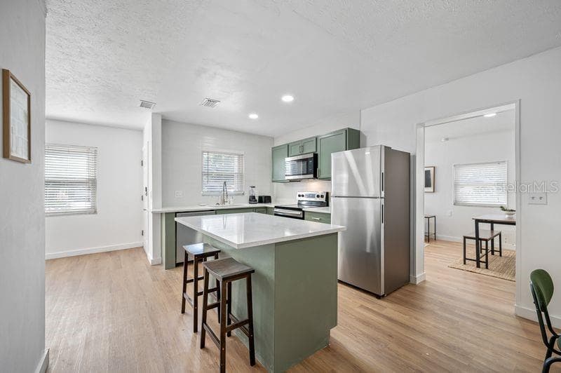 4409 PEARL AVENUE — photo 6 of 25