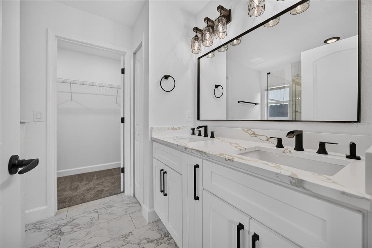 2225 MCCARTHY AVENUE — photo 11 of 47