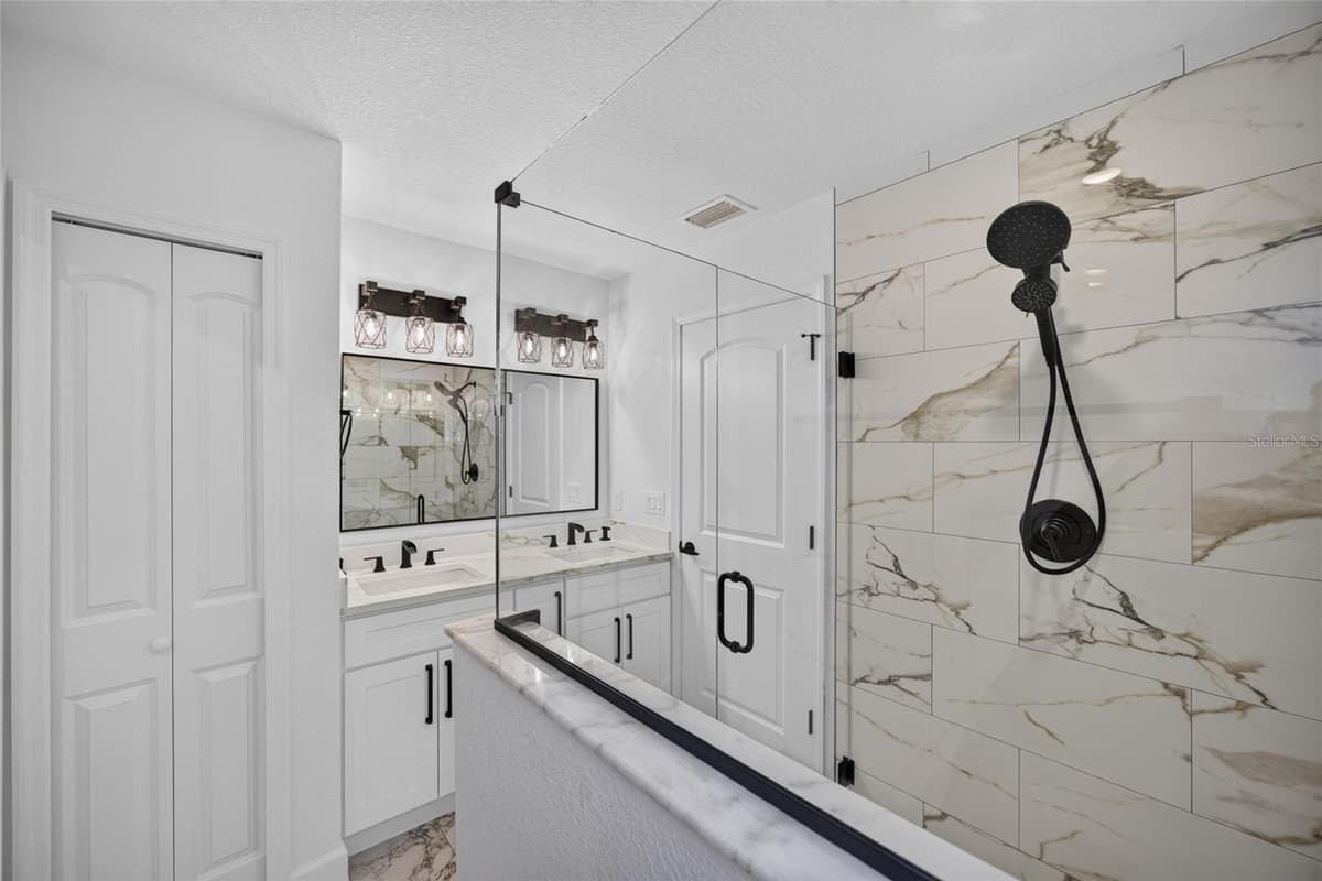 2225 MCCARTHY AVENUE — photo 22 of 47