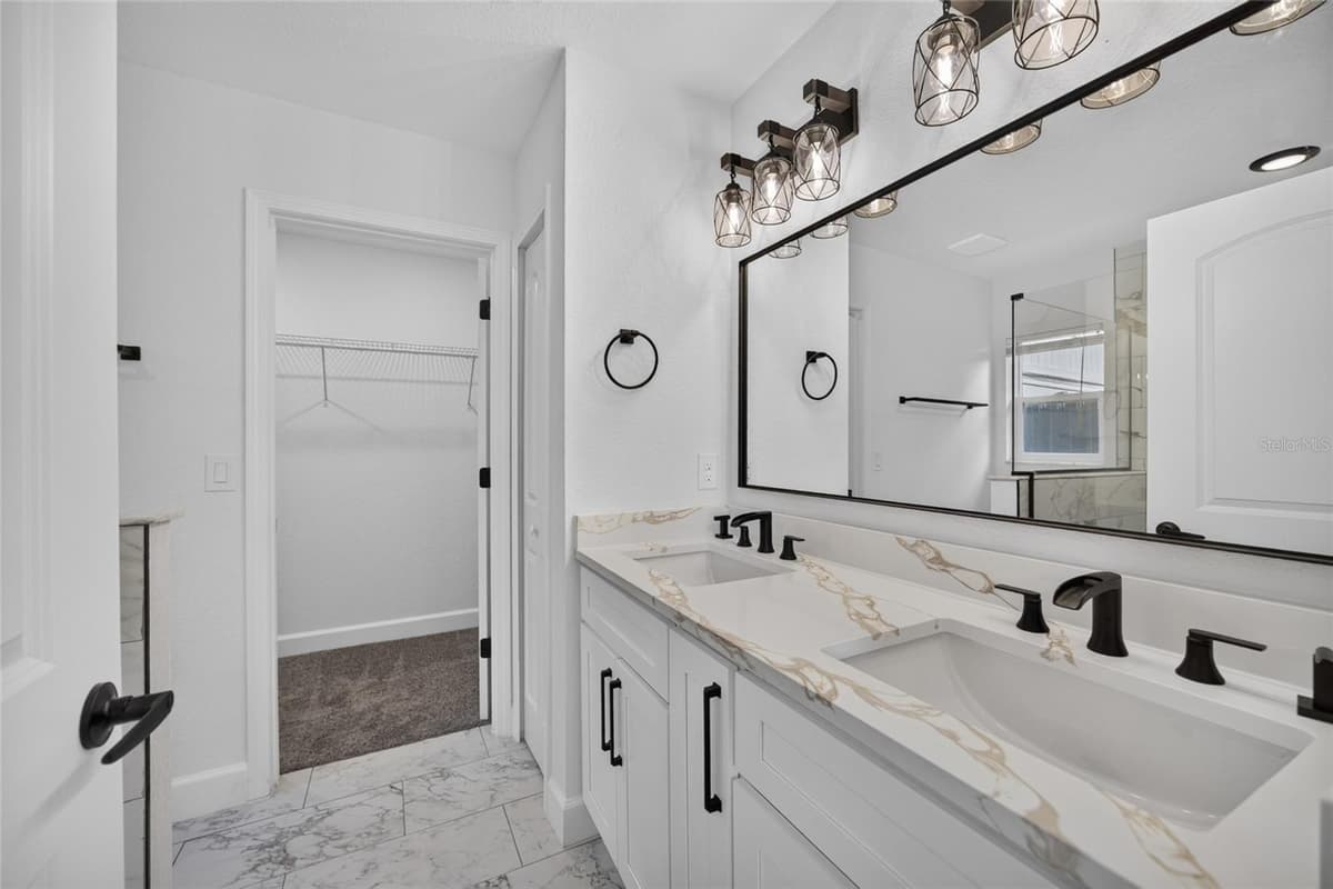 2225 MCCARTHY AVENUE — photo 23 of 47