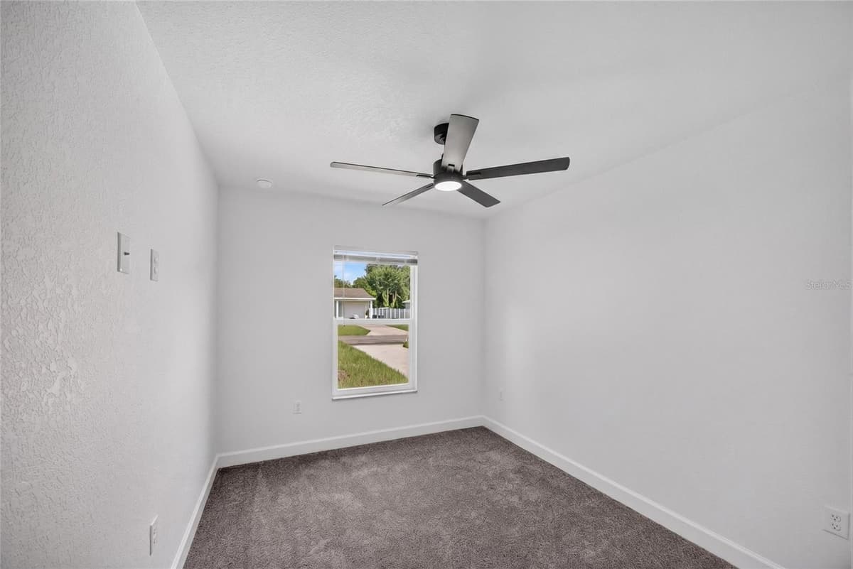 2225 MCCARTHY AVENUE — photo 33 of 47