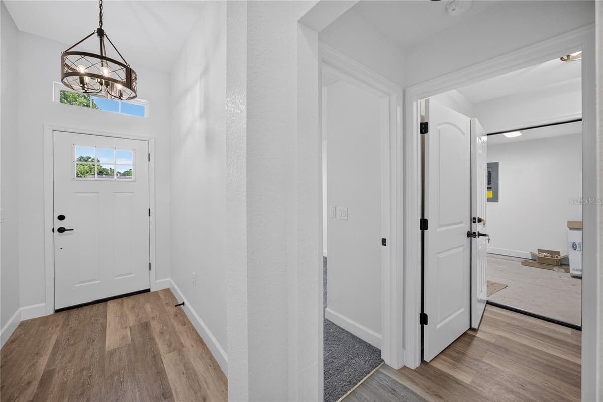 2225 MCCARTHY AVENUE — photo 26 of 47