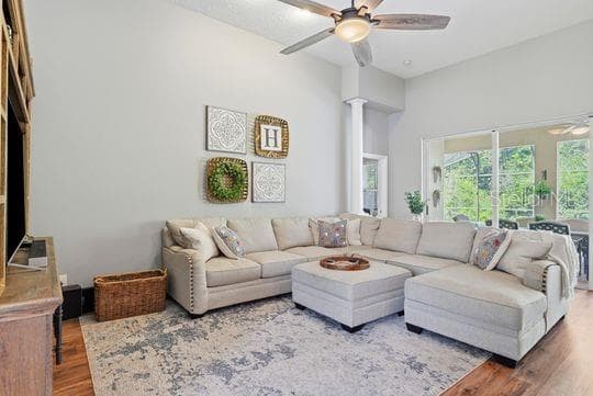 197 NANDINA TERRACE — photo 9 of 35