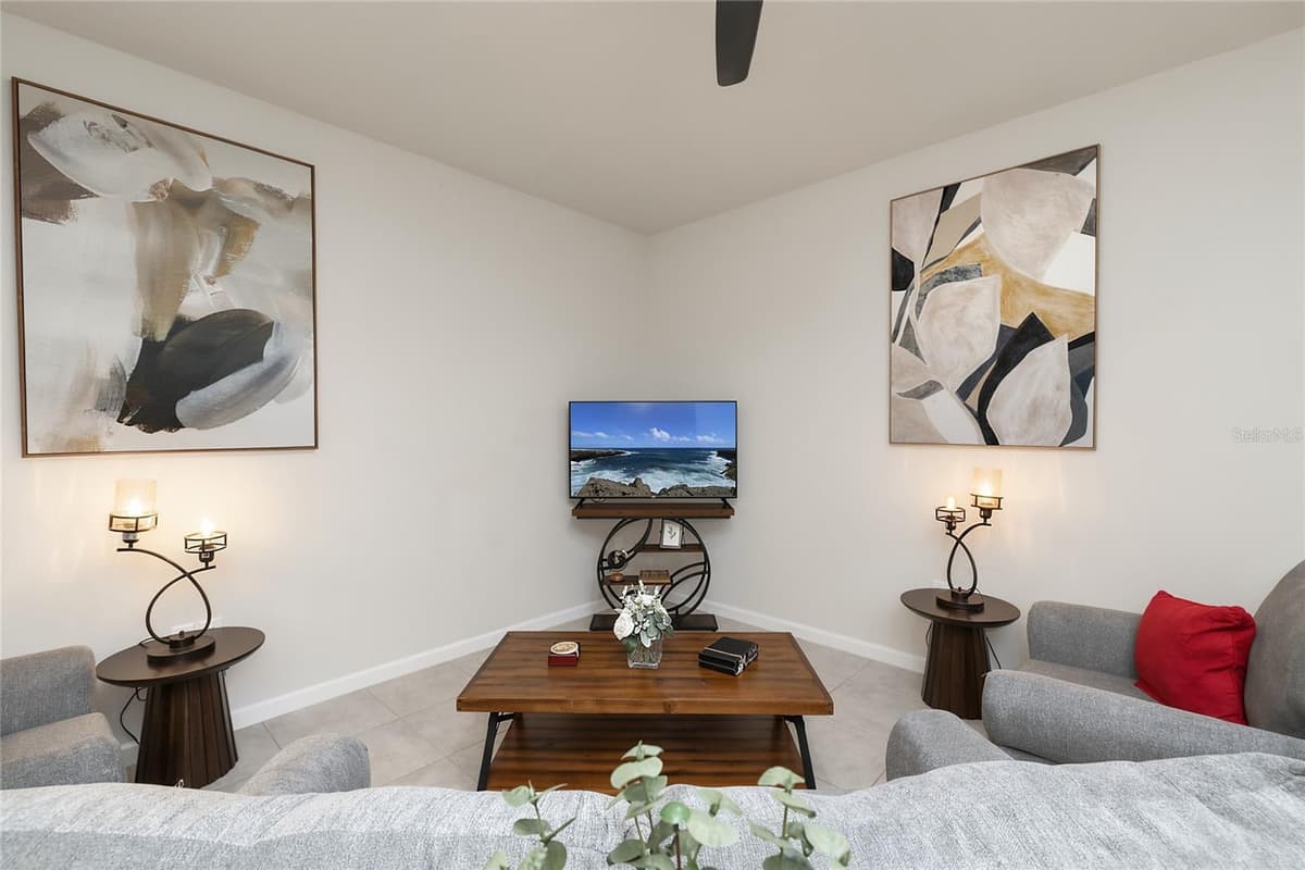 4298 HARBOUR PALM DRIVE — photo 11 of 36