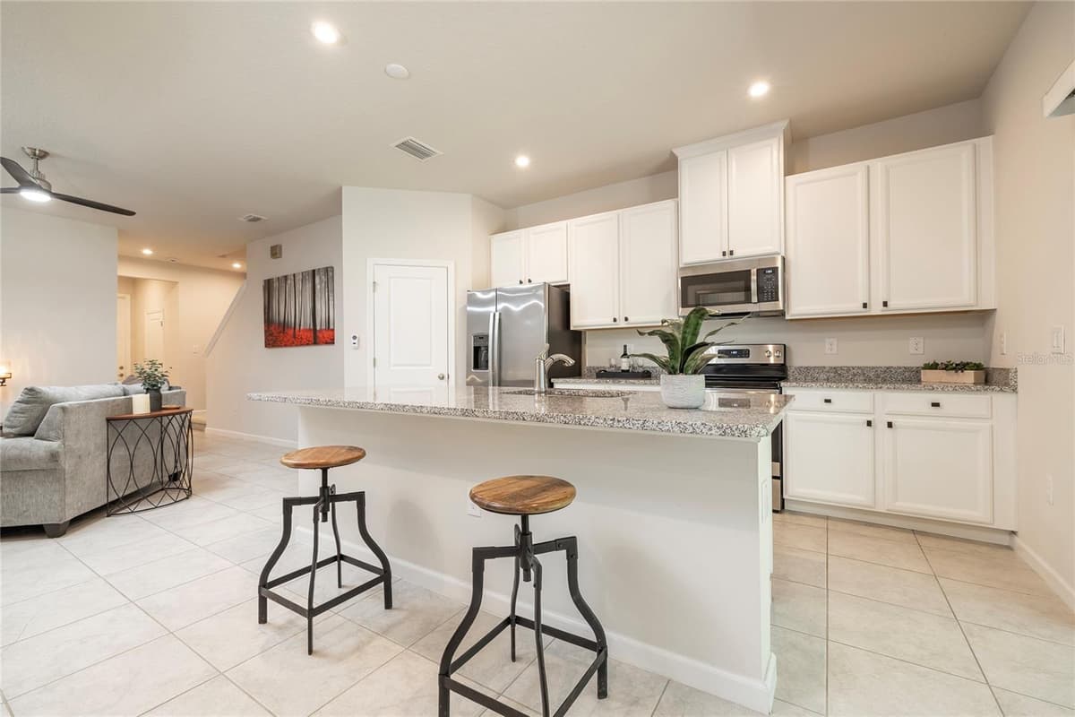 4298 HARBOUR PALM DRIVE — photo 12 of 36