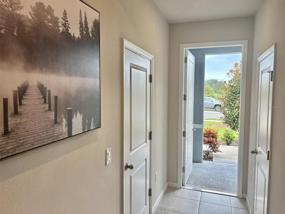 4298 HARBOUR PALM DRIVE — photo 5 of 36