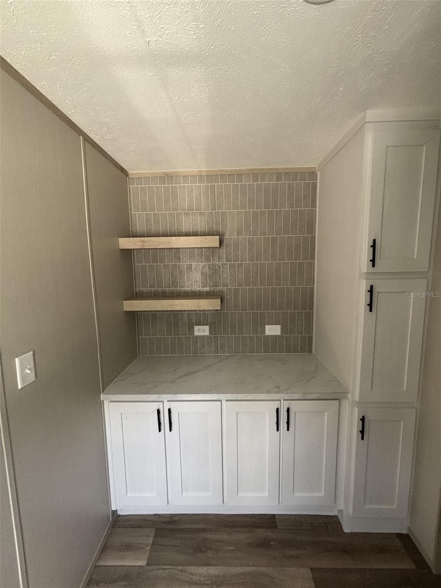175 SMITH STREET — photo 27 of 41