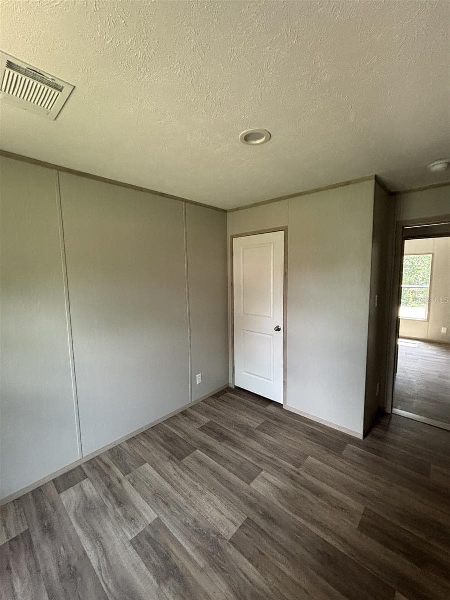 175 SMITH STREET — photo 15 of 41