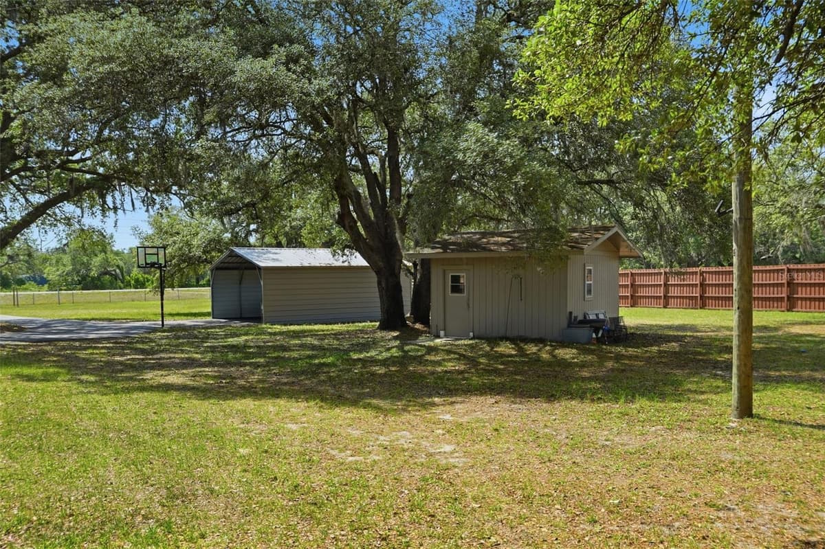 15620 HAYS ROAD — photo 73 of 85