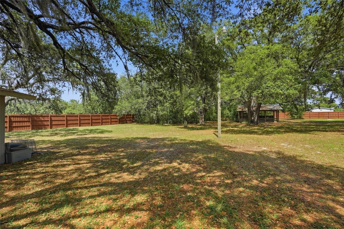 15620 HAYS ROAD — photo 76 of 85