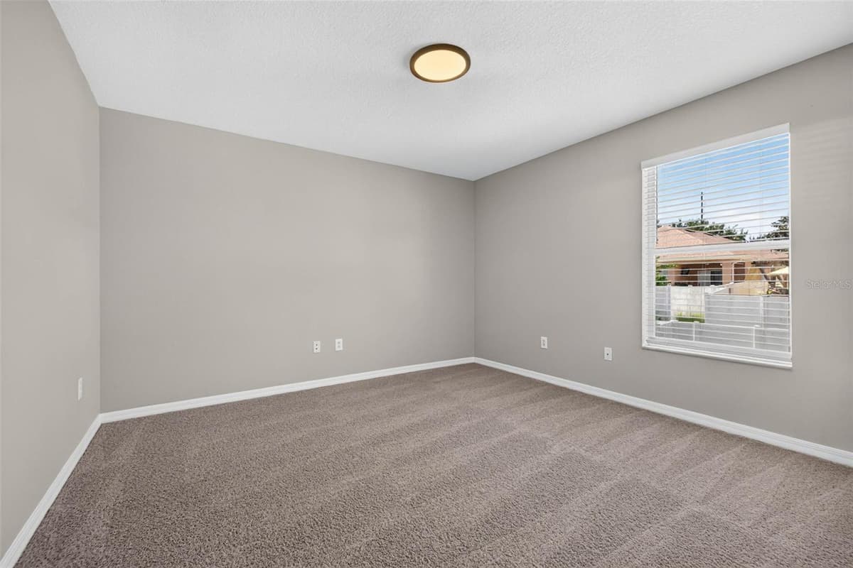 10717 SHADY PRESERVE DRIVE — photo 25 of 31