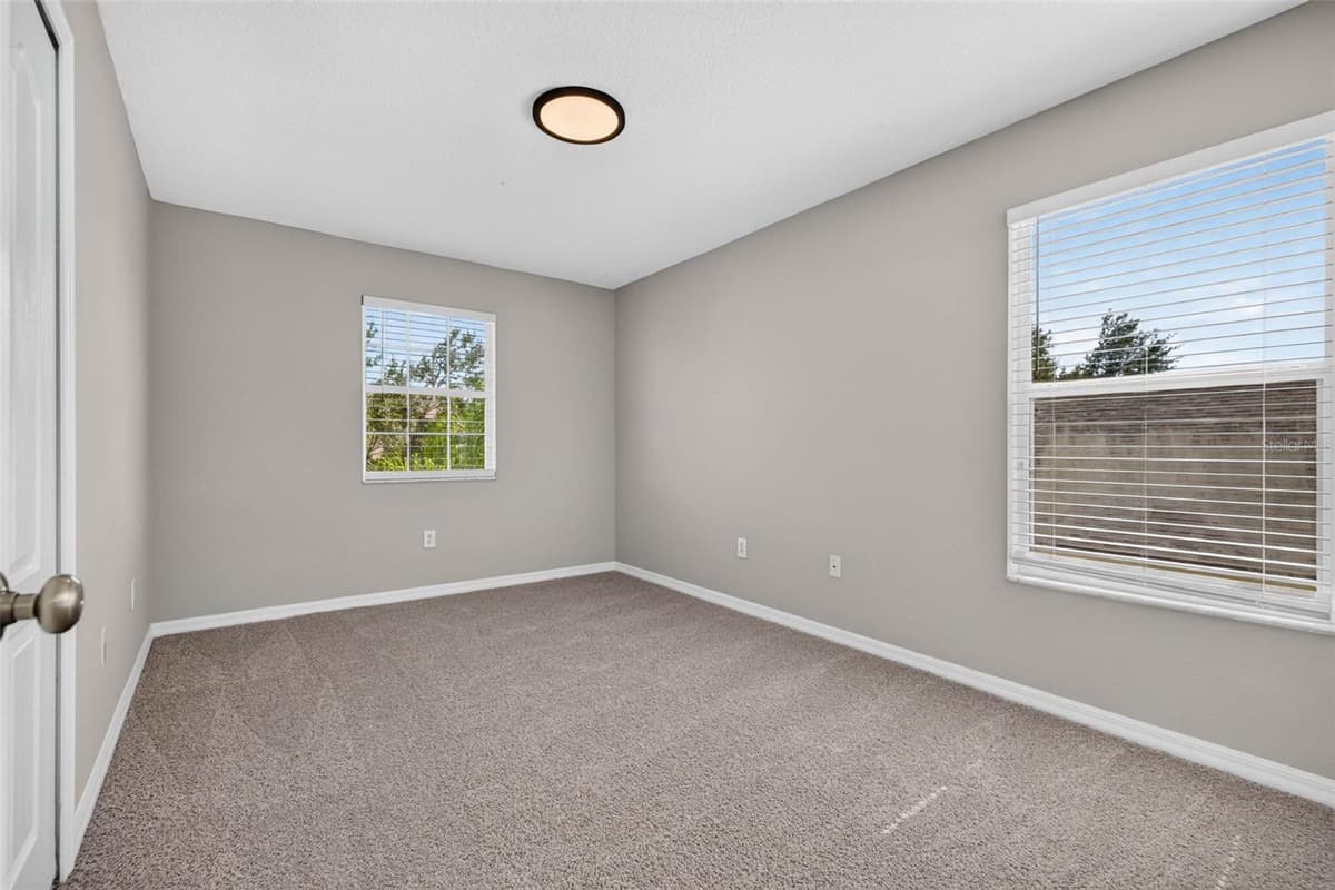 10717 SHADY PRESERVE DRIVE — photo 24 of 31