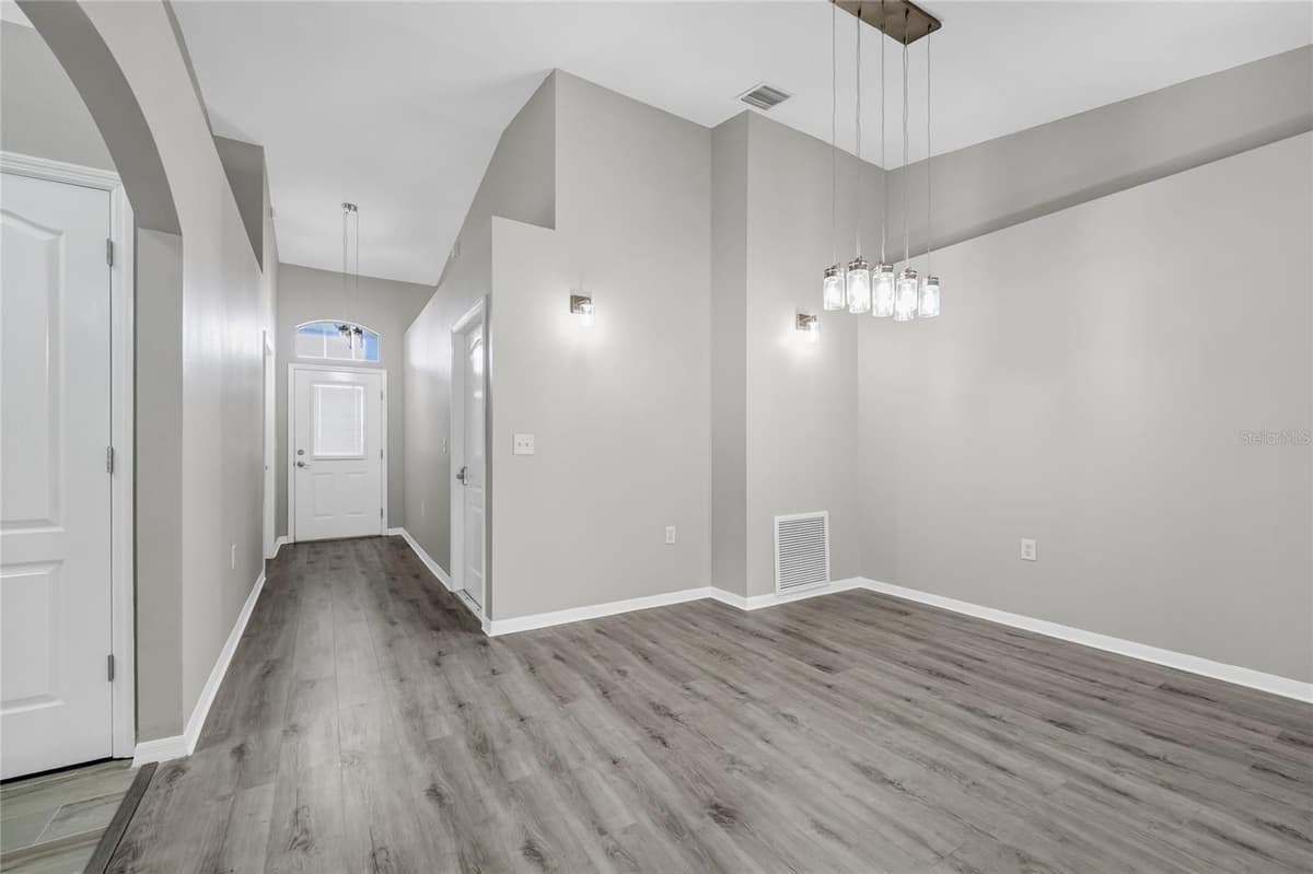 648 HARBOR VILLA COURT — photo 15 of 47