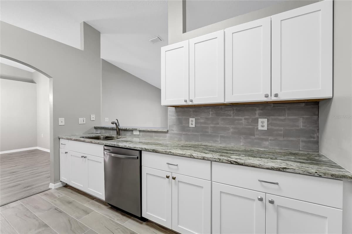 648 HARBOR VILLA COURT — photo 14 of 47