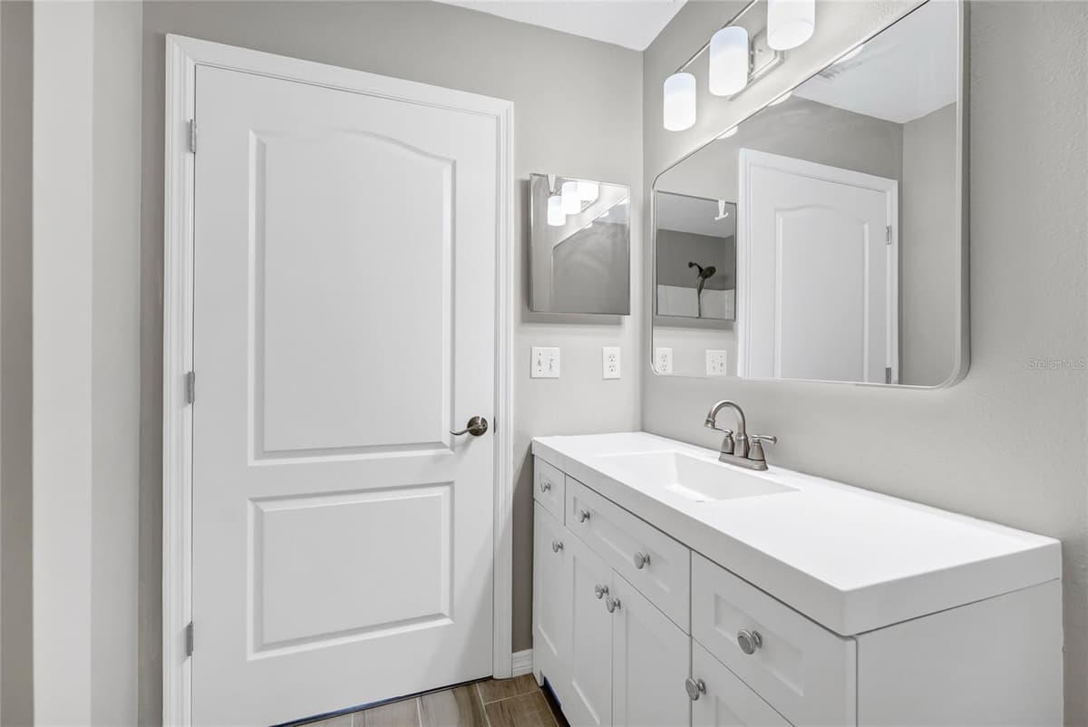 648 HARBOR VILLA COURT — photo 31 of 47