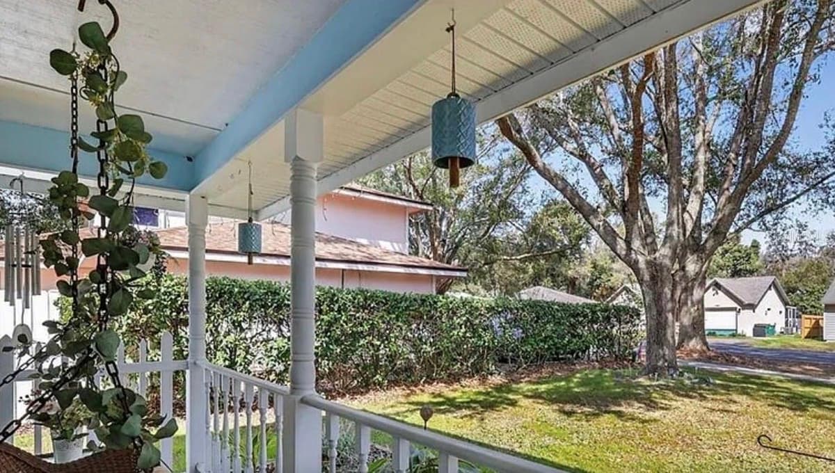 1580 DORSET DRIVE — photo 11 of 15