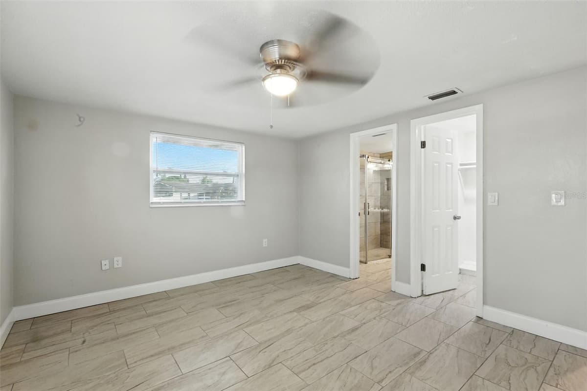 9239 PALM AVENUE — photo 10 of 22