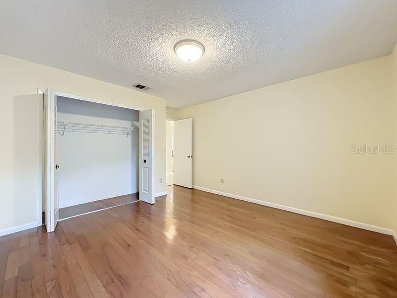 340 GOLFSIDE COVE — photo 21 of 30