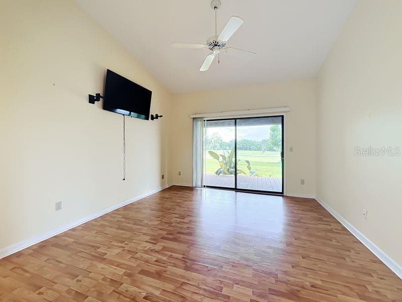 340 GOLFSIDE COVE — photo 13 of 30