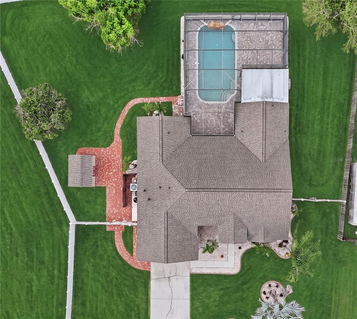 13842 GREATER PINES BOULEVARD — photo 6 of 69