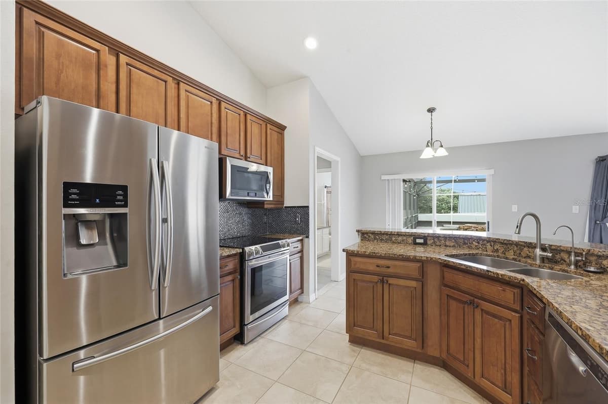 13842 GREATER PINES BOULEVARD — photo 24 of 69