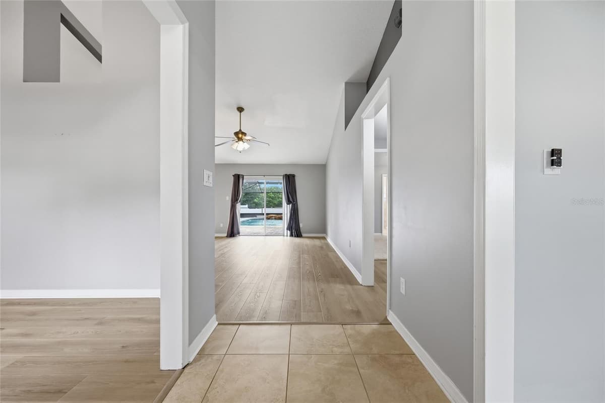 13842 GREATER PINES BOULEVARD — photo 10 of 69