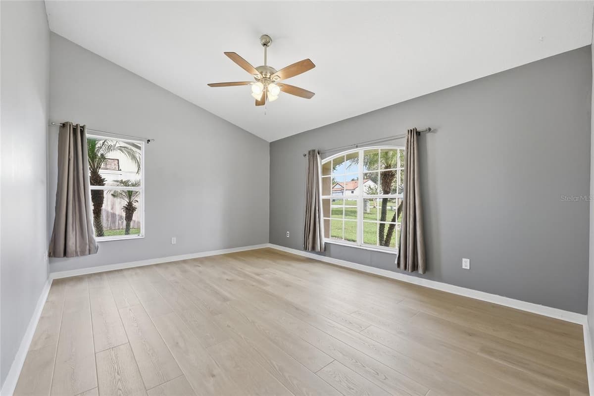 13842 GREATER PINES BOULEVARD — photo 12 of 69