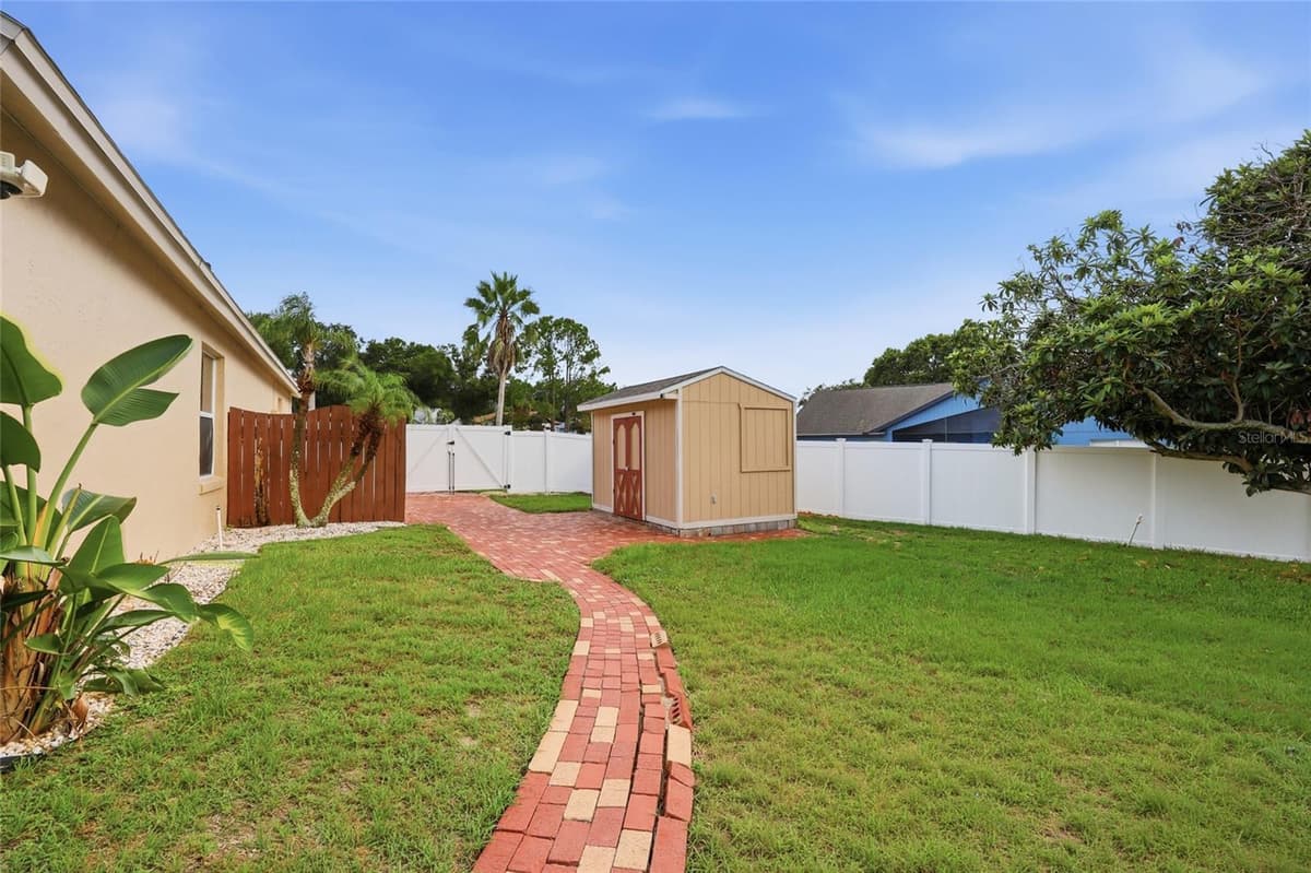 13842 GREATER PINES BOULEVARD — photo 52 of 69