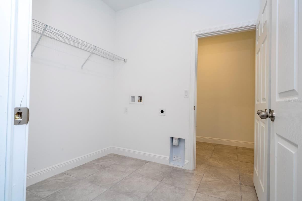 5146 158TH STREET — photo 59 of 66