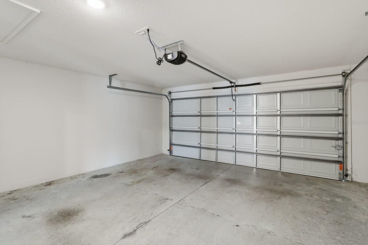 4493 2ND COURT — photo 30 of 44