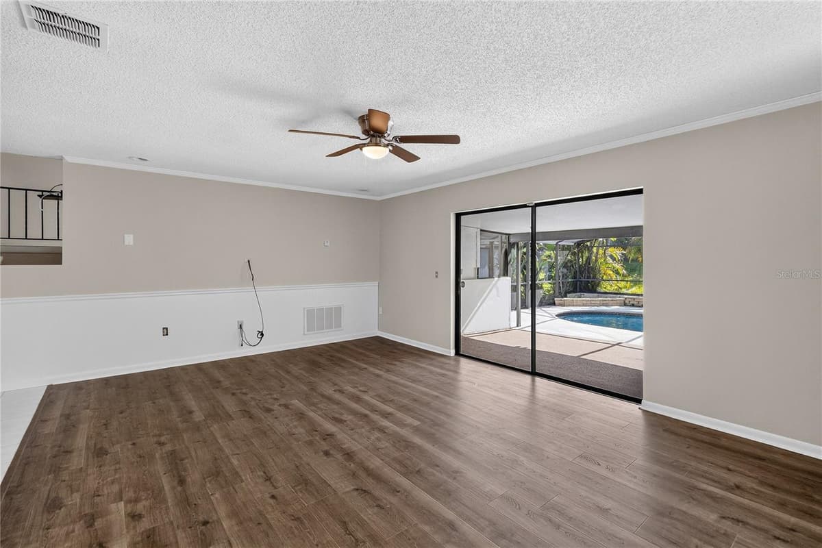 656 LITTLE WEKIVA ROAD — photo 7 of 37
