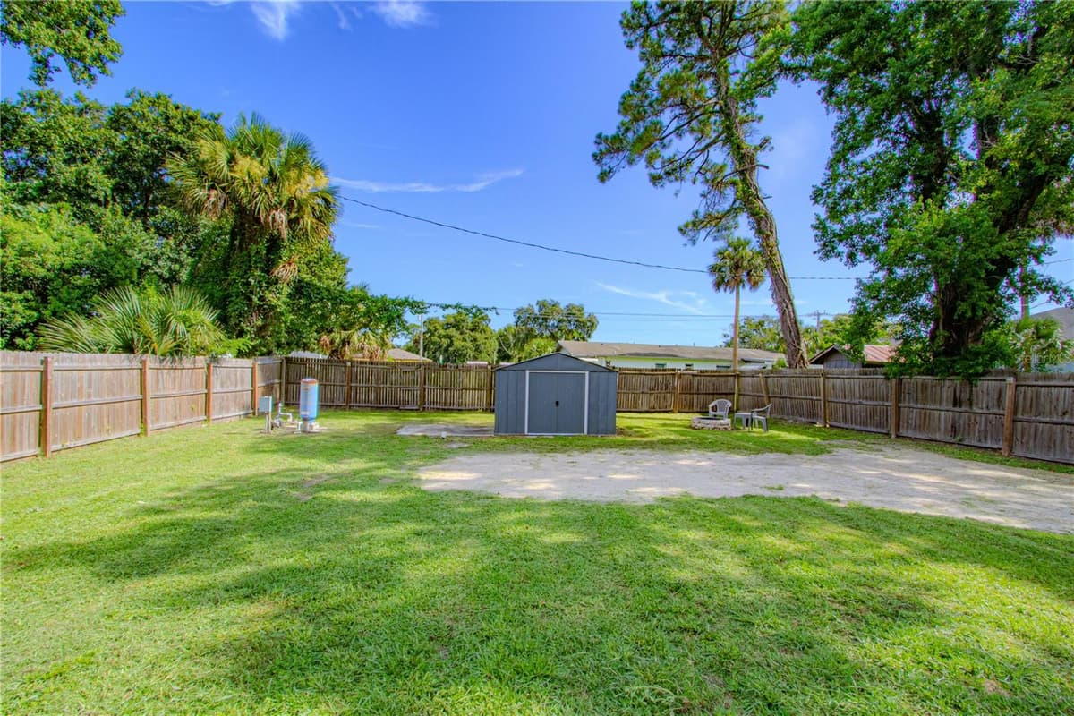 1026 SARITA STREET — photo 3 of 28