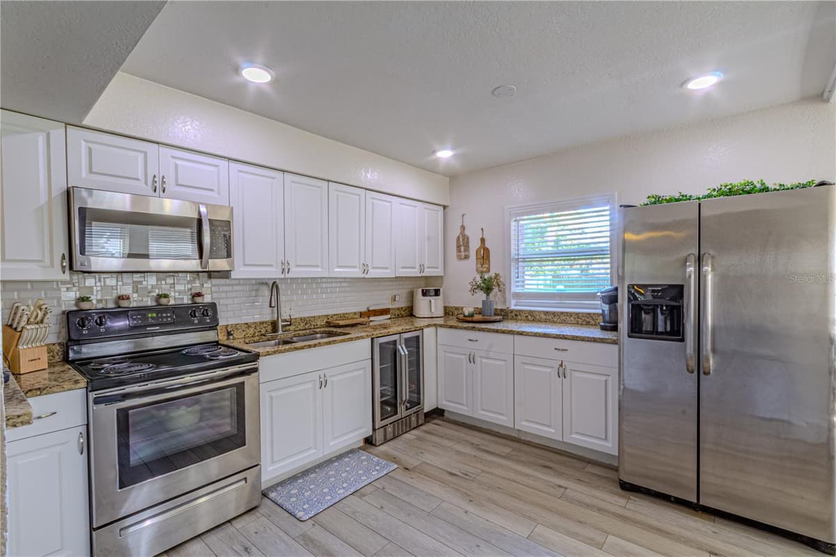 1026 SARITA STREET — photo 6 of 28