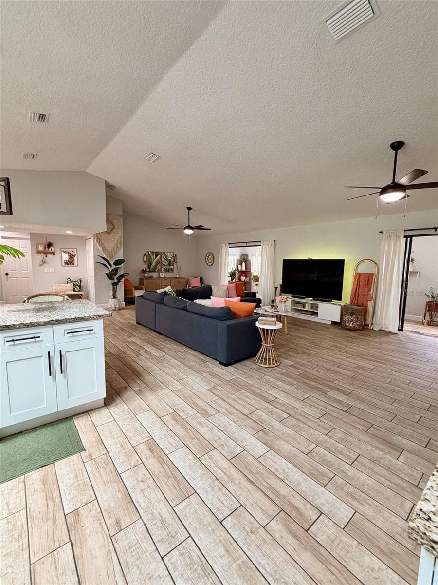 11450 LINDEN DRIVE — photo 27 of 99