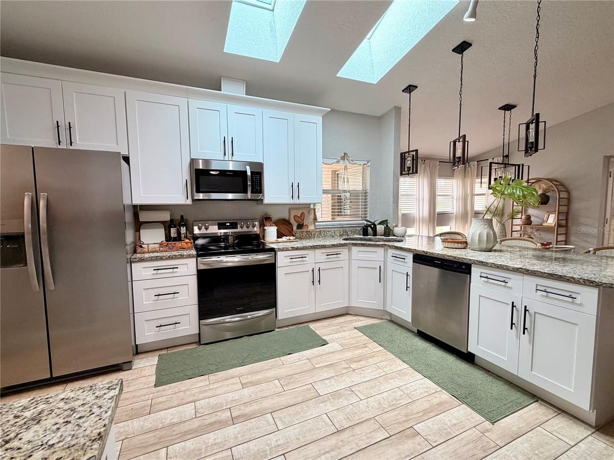 11450 LINDEN DRIVE — photo 13 of 99