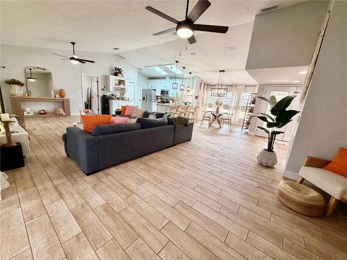 11450 LINDEN DRIVE — photo 35 of 99