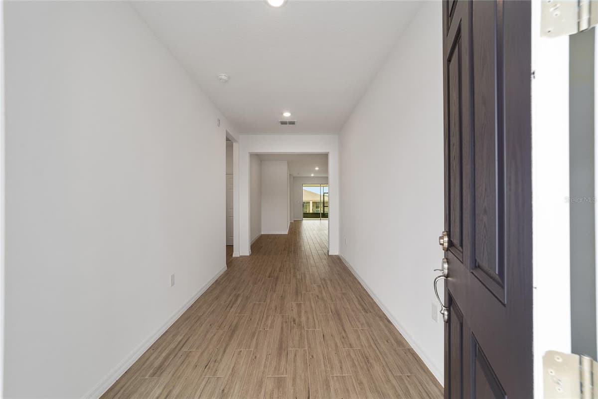 10354 105TH TERRACE — photo 9 of 46