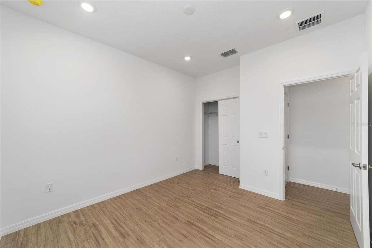 10354 105TH TERRACE — photo 37 of 46