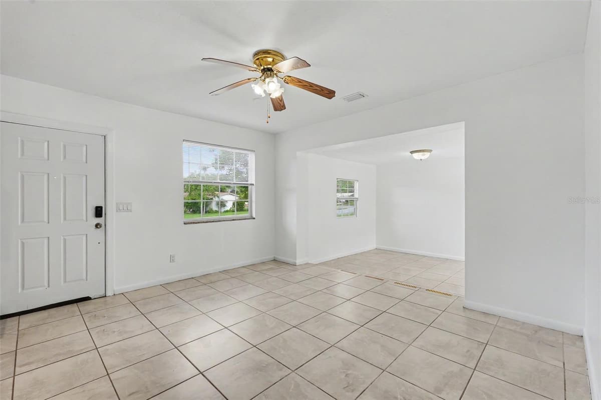 9447 MILAM WAY — photo 33 of 46