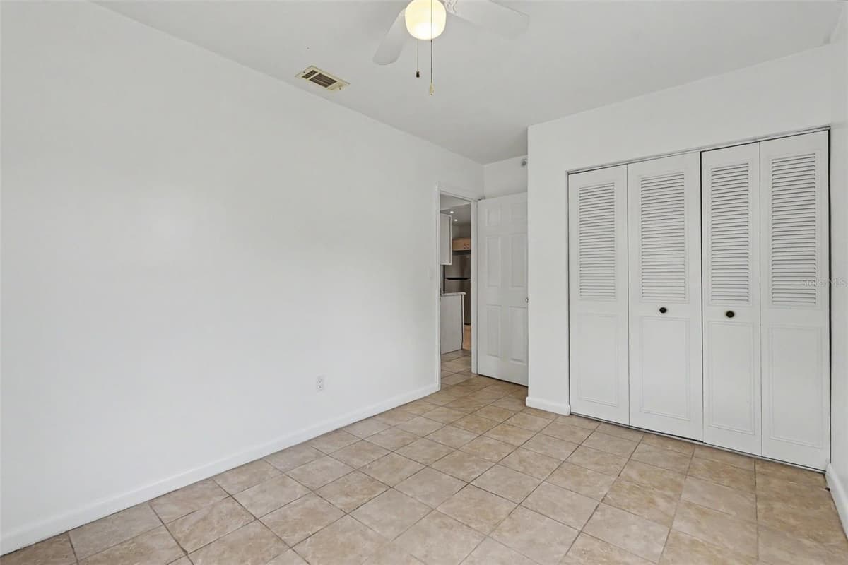 9447 MILAM WAY — photo 11 of 46