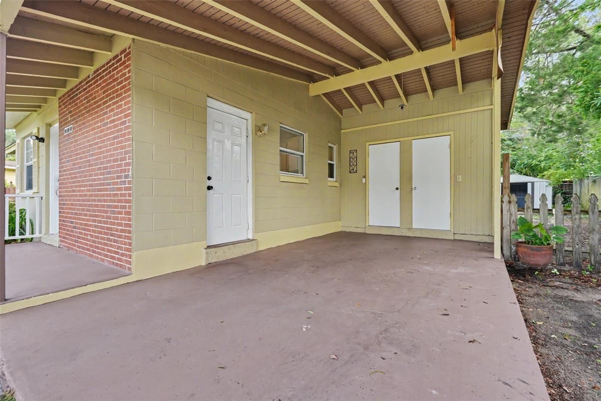 9447 MILAM WAY — photo 3 of 46