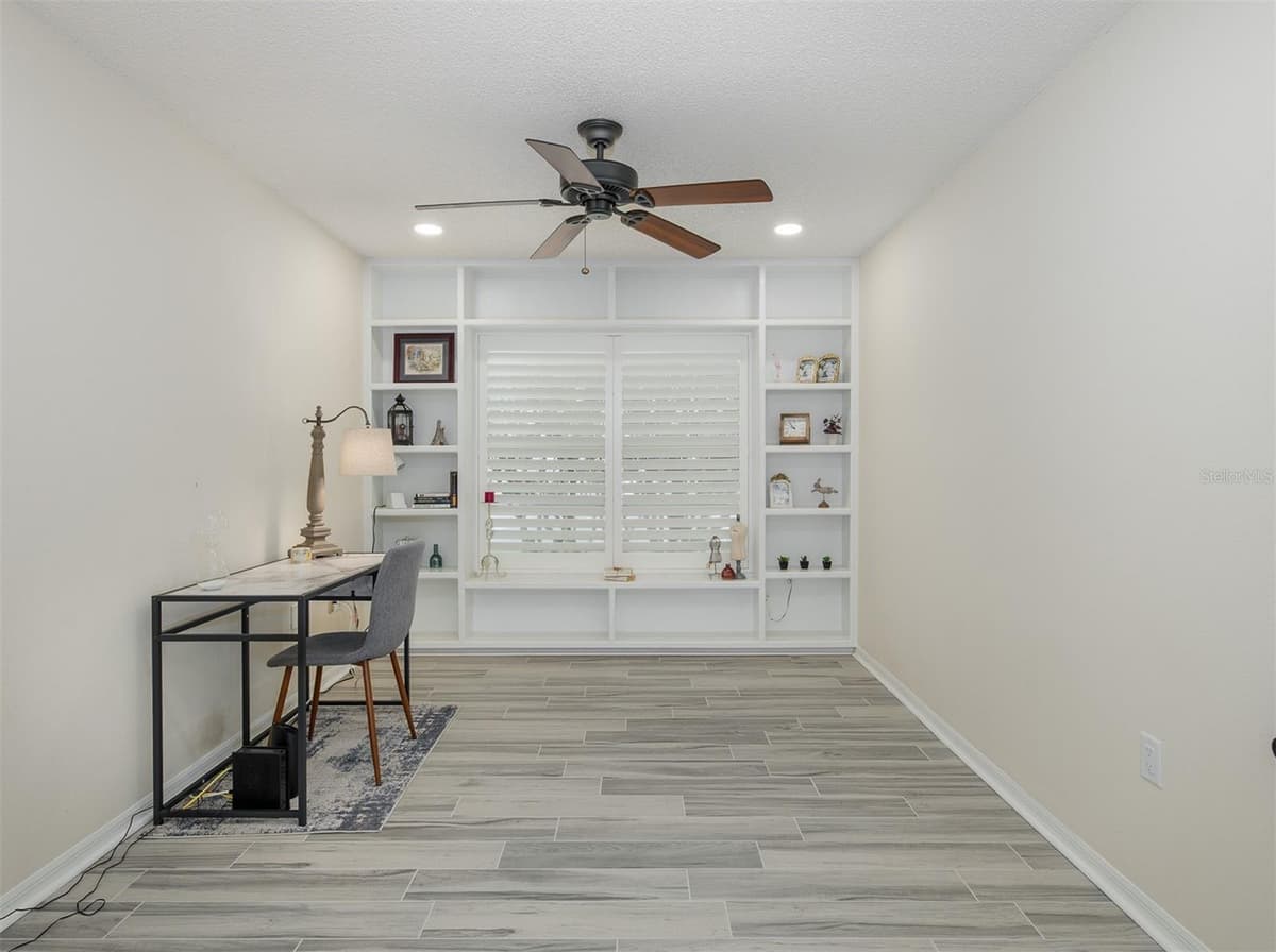 4242 NORTHAMPTON DRIVE — photo 24 of 44