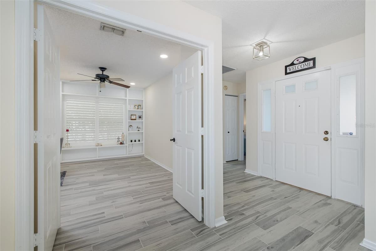 4242 NORTHAMPTON DRIVE — photo 26 of 44