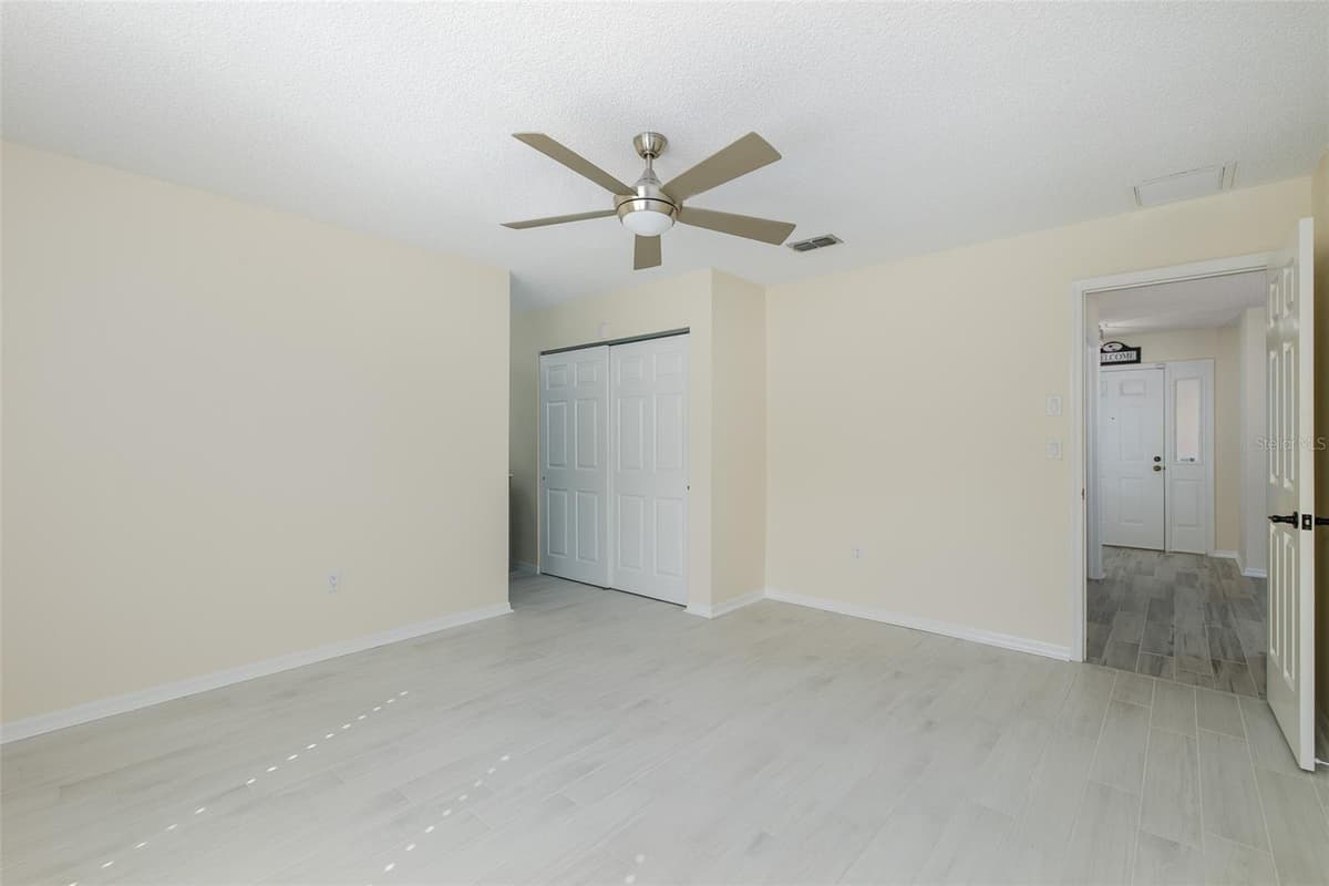 4242 NORTHAMPTON DRIVE — photo 20 of 44