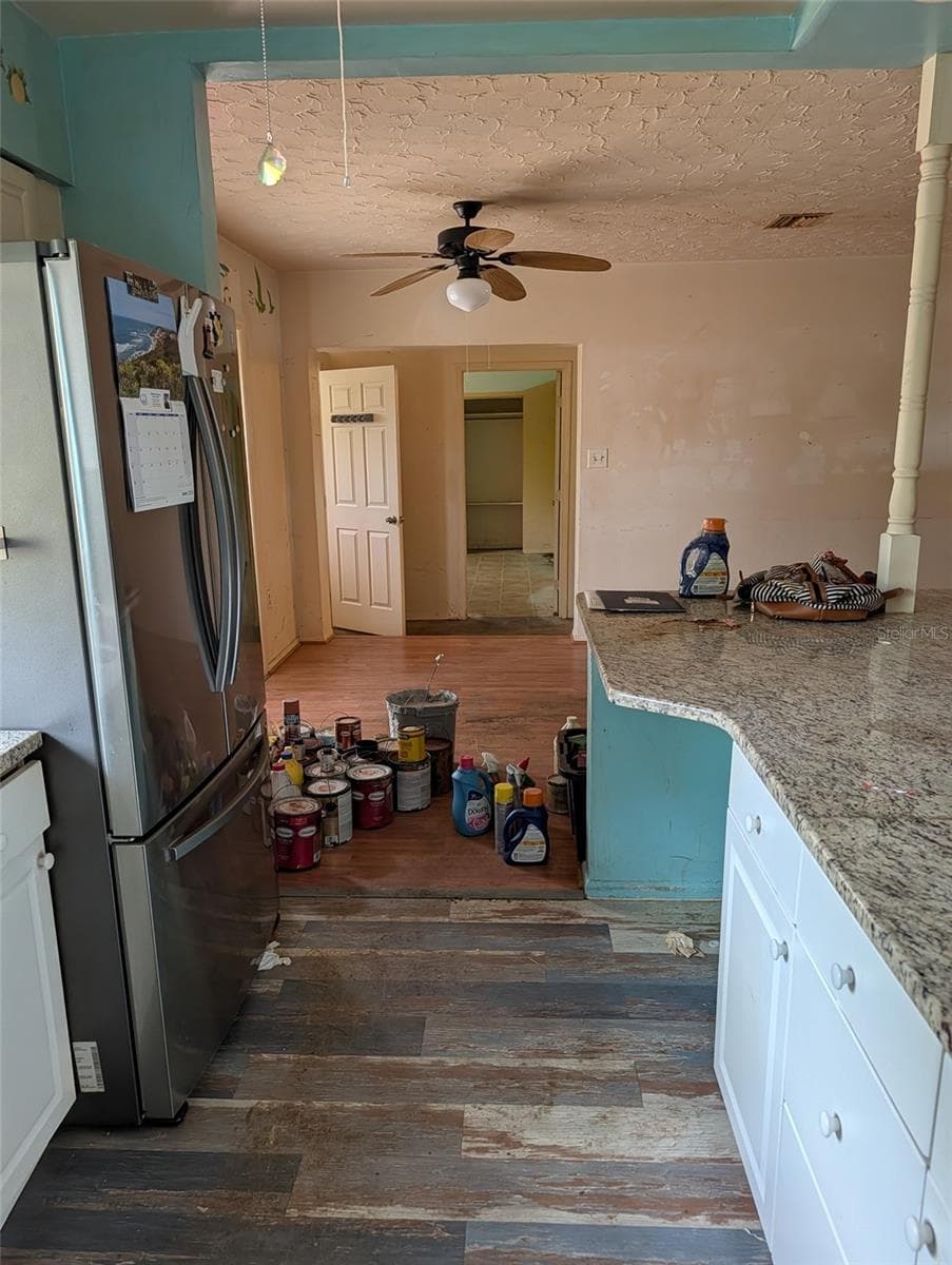 604 HAMLIN STREET — photo 4 of 18