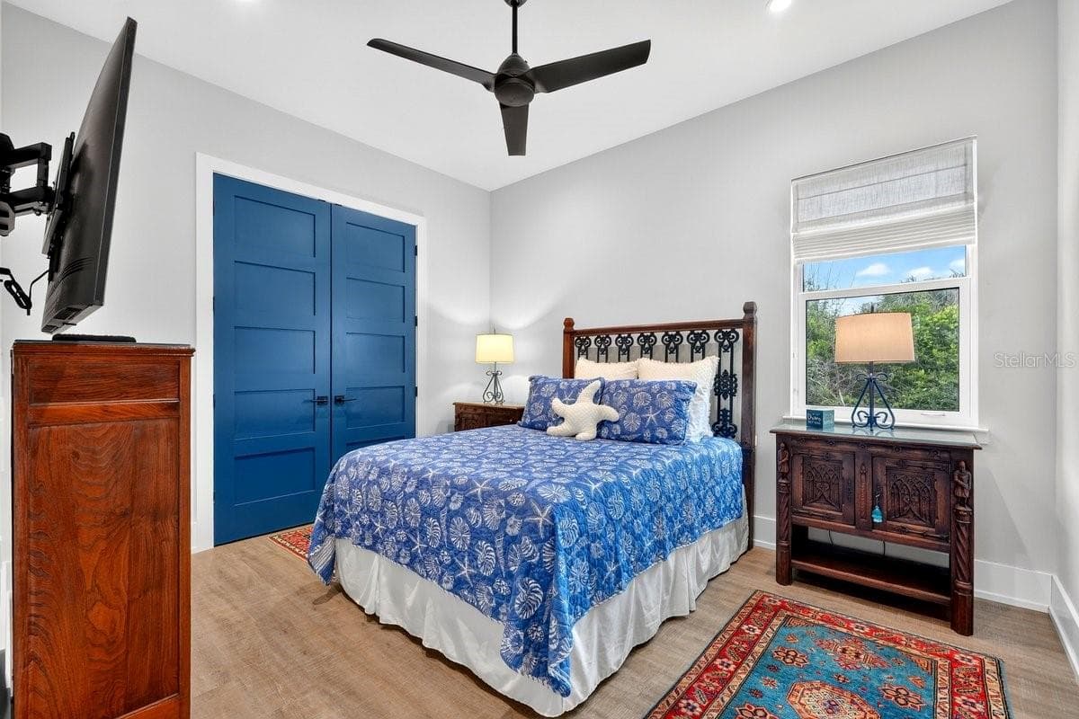 2574 OCEAN SHORE BOULEVARD — photo 38 of 58