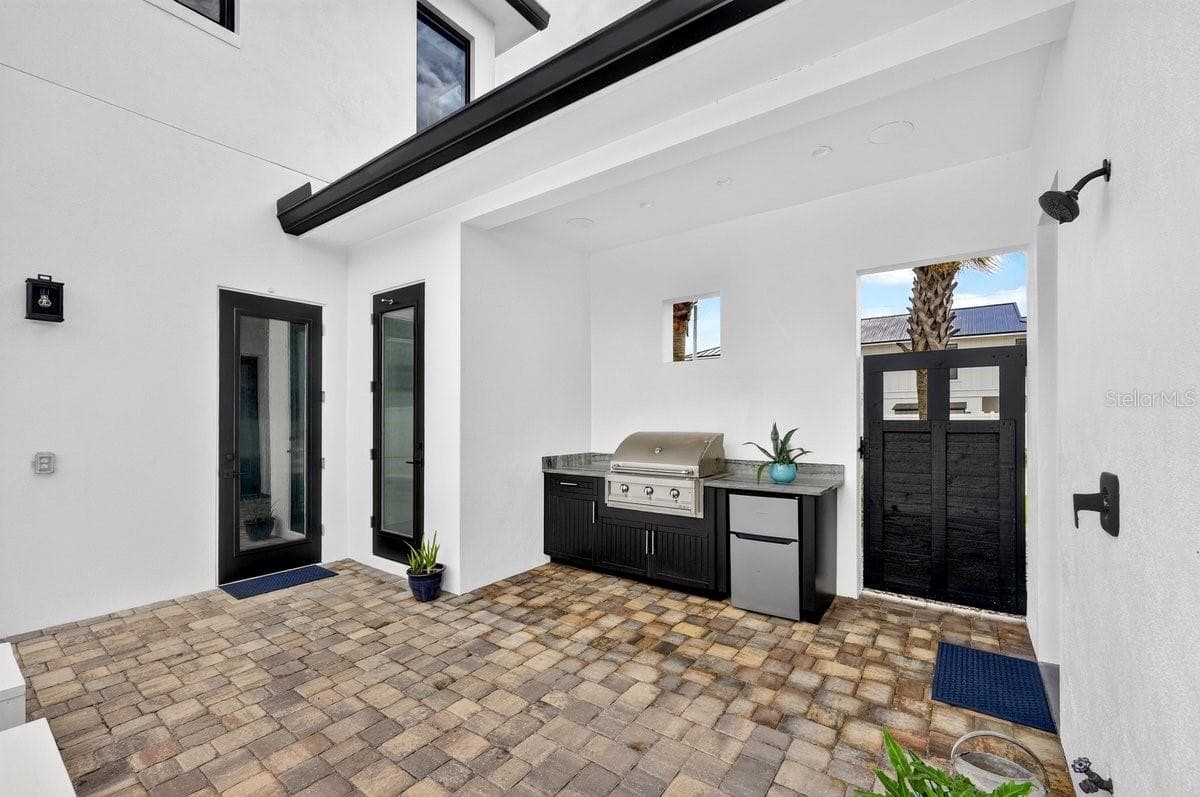 2574 OCEAN SHORE BOULEVARD — photo 45 of 58