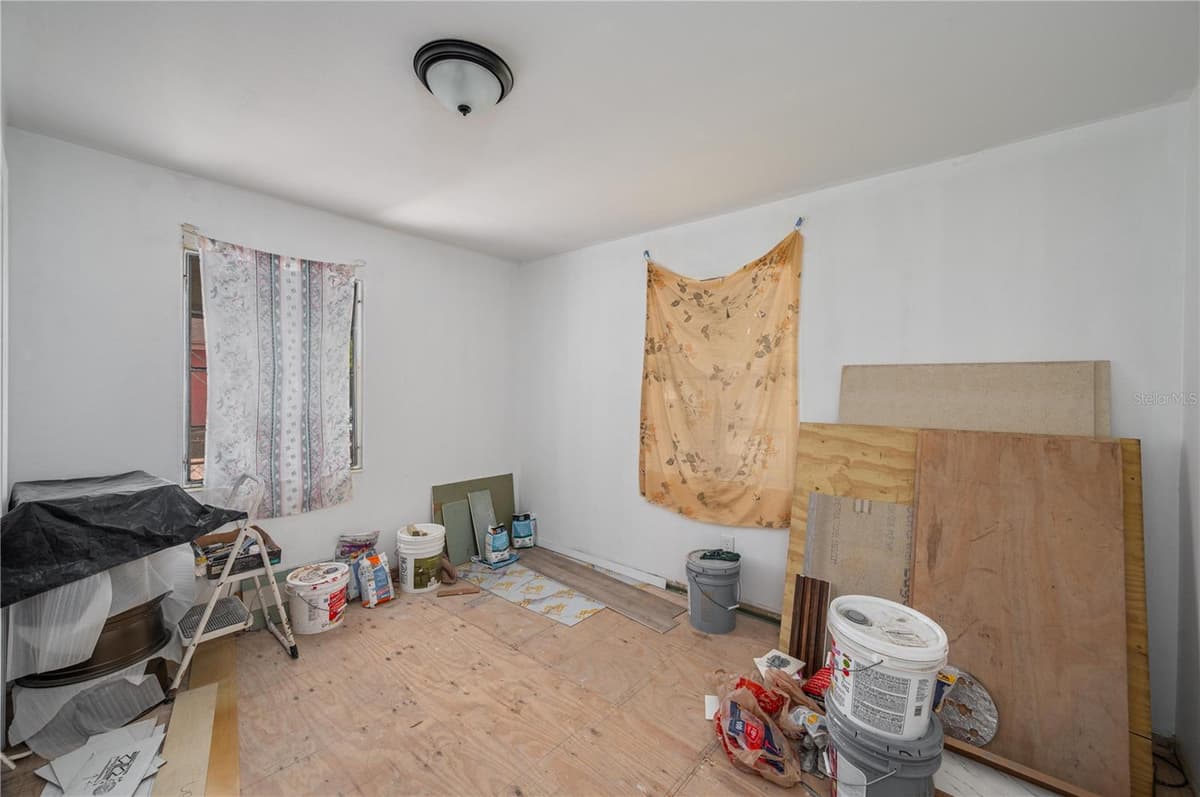 3905 N CLEARFIELD AVE — photo 22 of 25