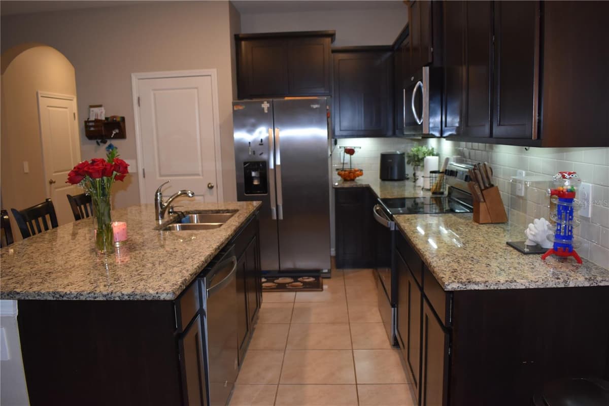 6572 SERENITY FALL LANE — photo 24 of 33