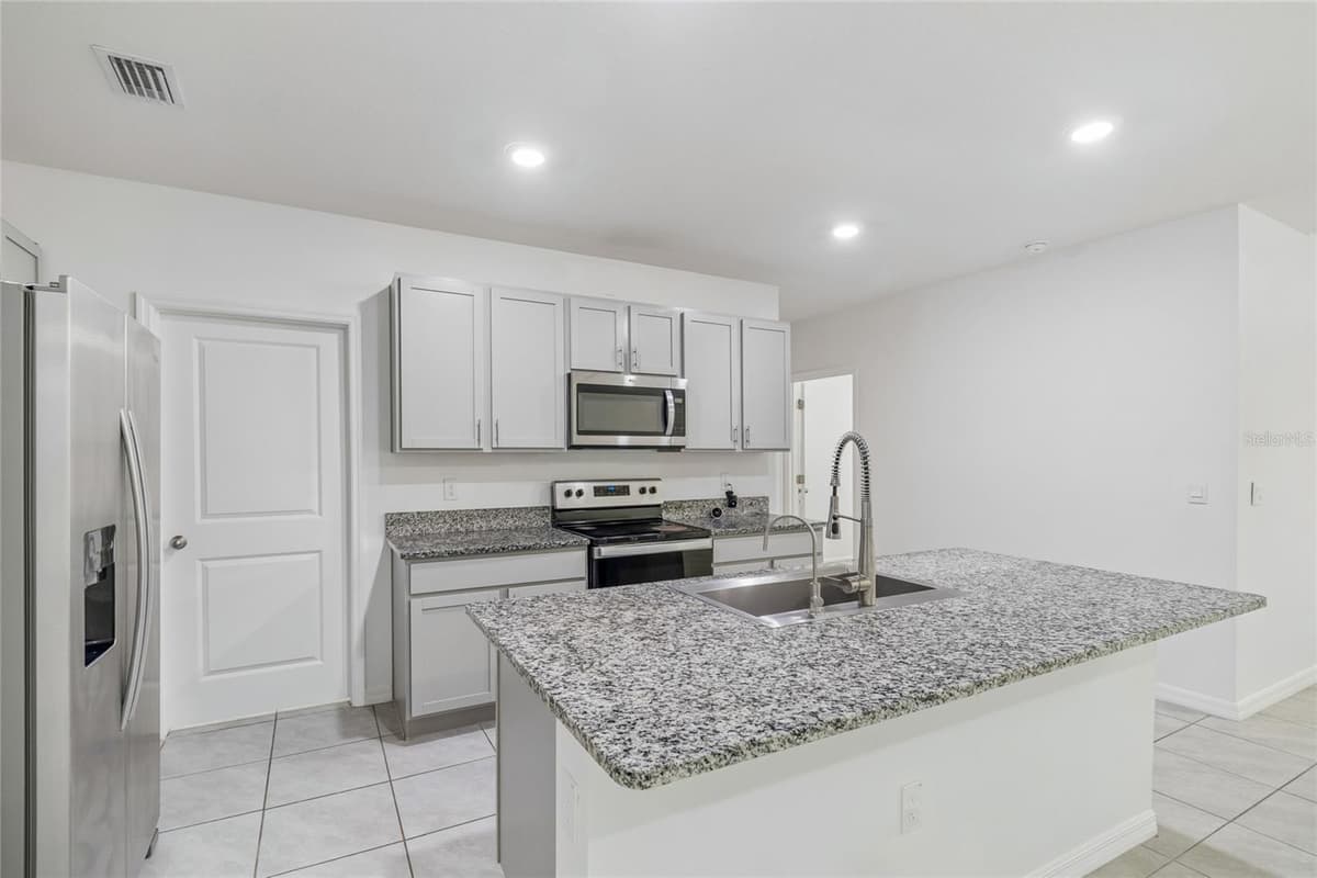 15990 TUSCANY HILLSIDE ROAD — photo 20 of 76